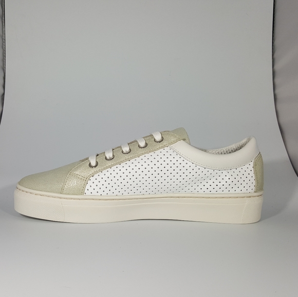The Flexx White and Gold Vented Sneaker - Picture 2 of 4
